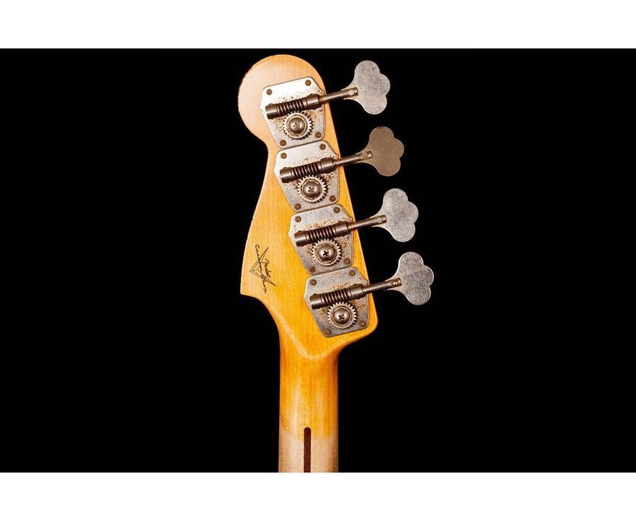 FENDER CUSTOM SHOP 1959 PRECISION BASS JOURNEYMAN RELIC AGED WHITE BLONDE Бас-гітара FE-0290 фото
