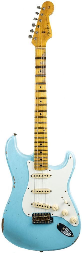 FENDER CUSTOM SHOP 1957 STRATOCASTER RELIC FADED AGED DAPHNE BLUE Электрогитара FE-0289 фото