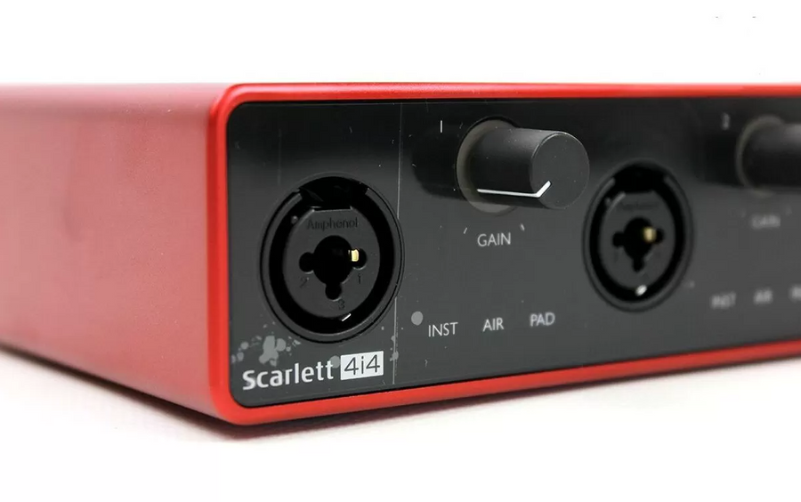 FOCUSRITE Scarlett 4i4 3rd Gen Аудиоинтерфейс фото 3