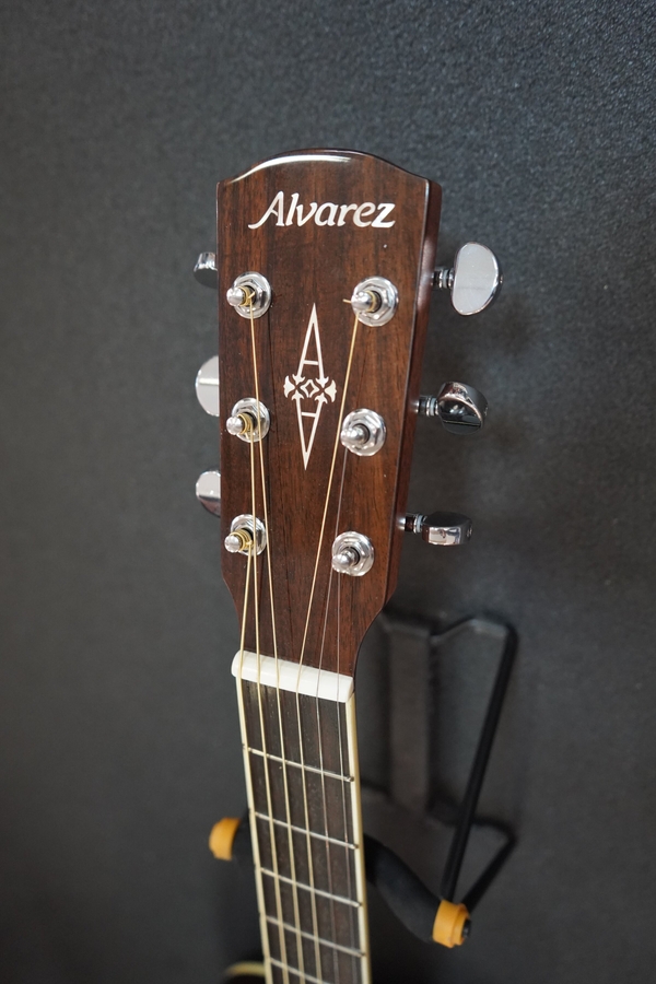 Электроакустическая гитара Alvarez AD70CE (сток) фото 4