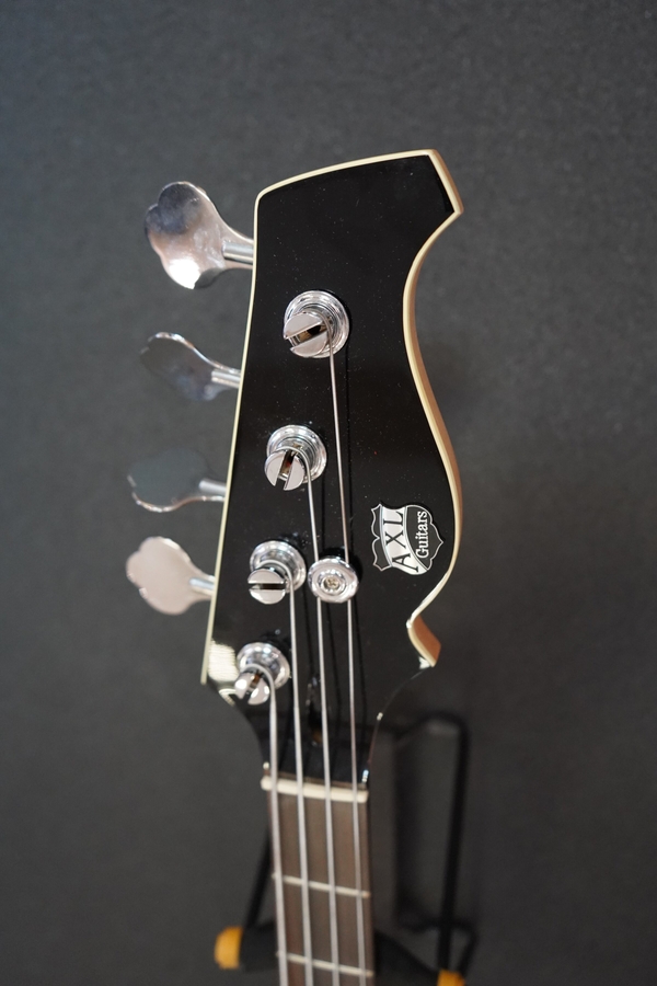 Бас-гитара AXL AP800SN (сток) фото 4