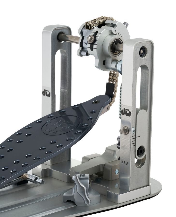 DW DWCPMCDXF MFG Chain Drive Single Pedal XF DW-0028 фото