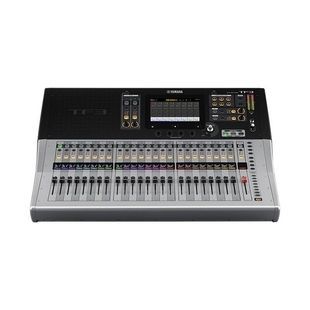 Цифровой микшерный пульт YAMAHA TF3 YA-0207 фото