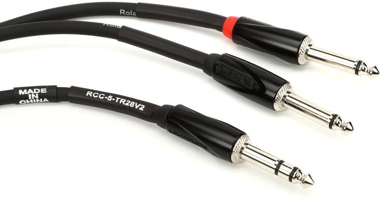 Комутаційний кабель — роз'єми стерео "Джек" 6,3 мм до 2х моно "Джек" 6,3 мм Roland RCC-5-TR28V2 (1,5 метри) фото 1