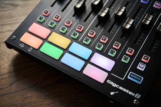 Аудио микшер для стримов Boss GIGCASTER 8 — купить от официального