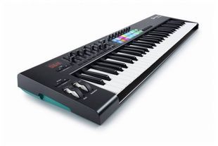 NOVATION LAUNCHKEY 61 MK2 MIDI клавиатура NO-0003 фото