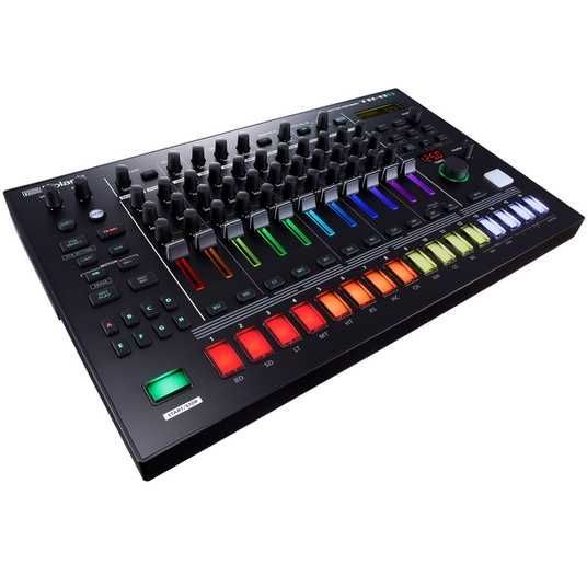Драм-машина Roland TR-8S — купить от официального представителя
