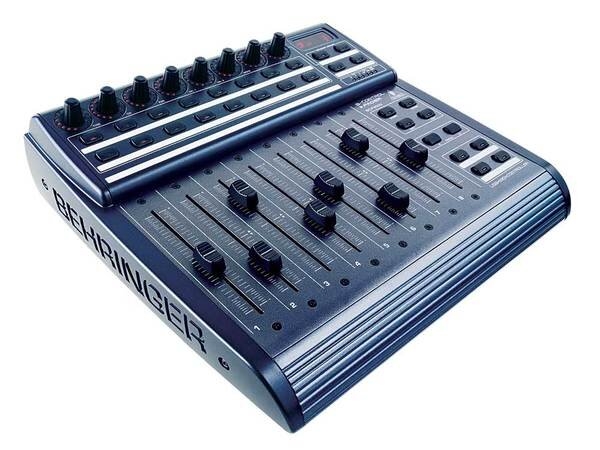 MIDI контролер BEHRINGER B-CONTROL FADER BCF2000 фото 1