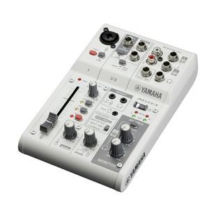 Аудио-интерфейс YAMAHA AG03MK2W YA-0314 фото