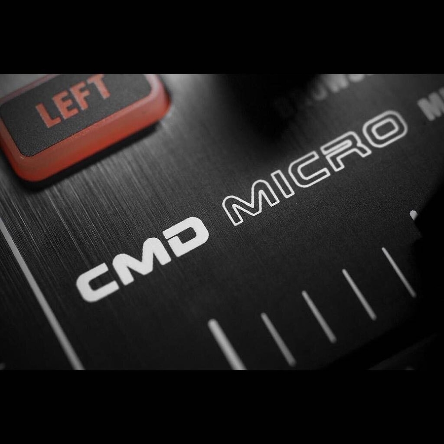 Midi-контроллер Behringer CMDMicro фото 7