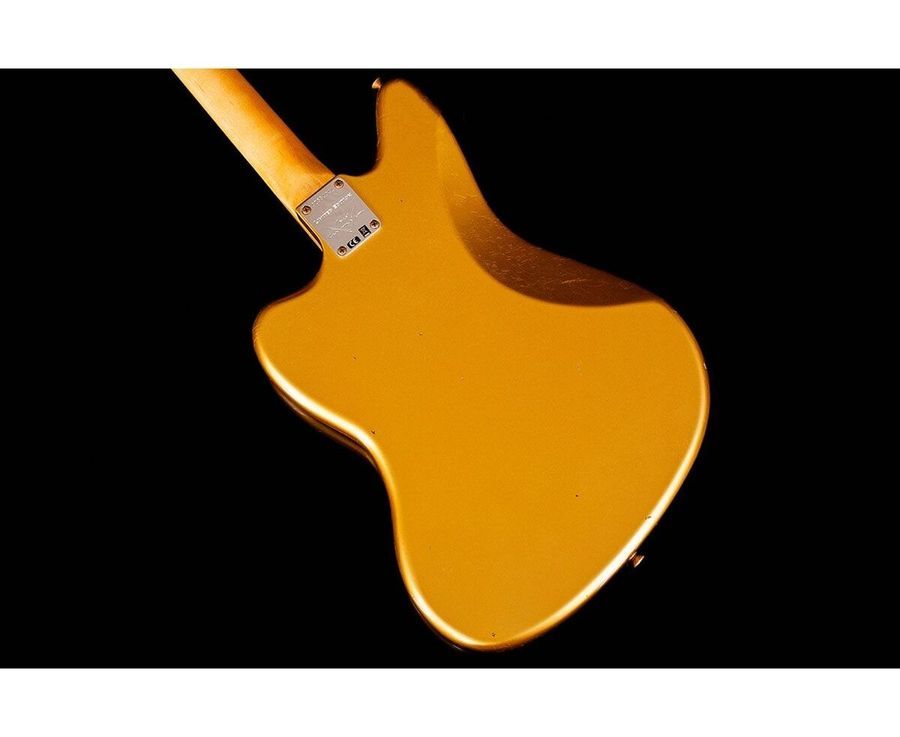 FENDER CUSTOM SHOP LIMITED EDITION 1963 JAGUAR JOURNEYMAN RELIC AGED AZTEC GOLD Электрогитара FE-0311 фото