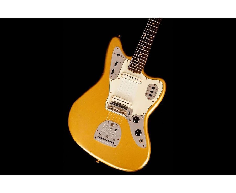 FENDER CUSTOM SHOP LIMITED EDITION 1963 JAGUAR JOURNEYMAN RELIC AGED AZTEC GOLD Электрогитара FE-0311 фото