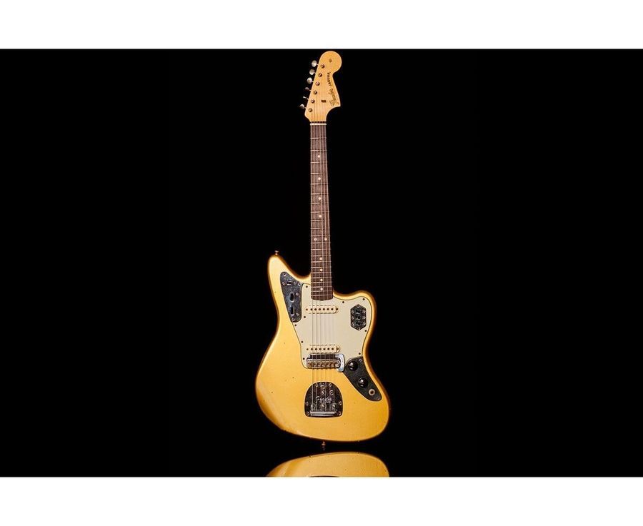 FENDER CUSTOM SHOP LIMITED EDITION 1963 JAGUAR JOURNEYMAN RELIC AGED AZTEC GOLD Электрогитара FE-0311 фото