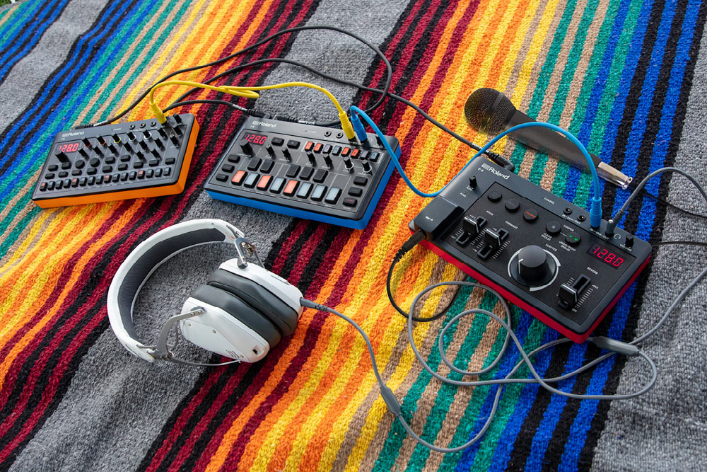 Вокальний процесор Roland E4