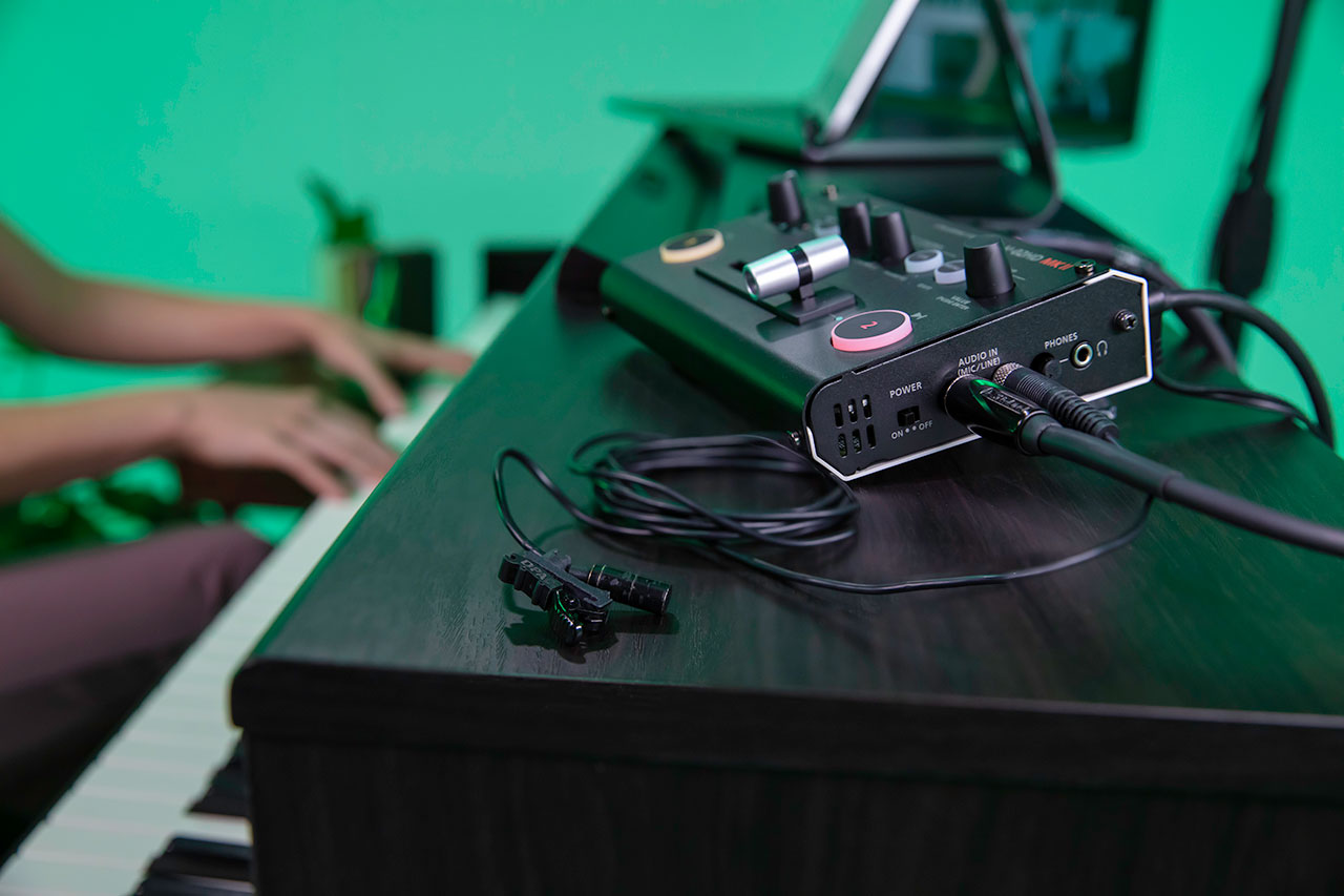 Відеомікшер ROLAND V02 HD MKII